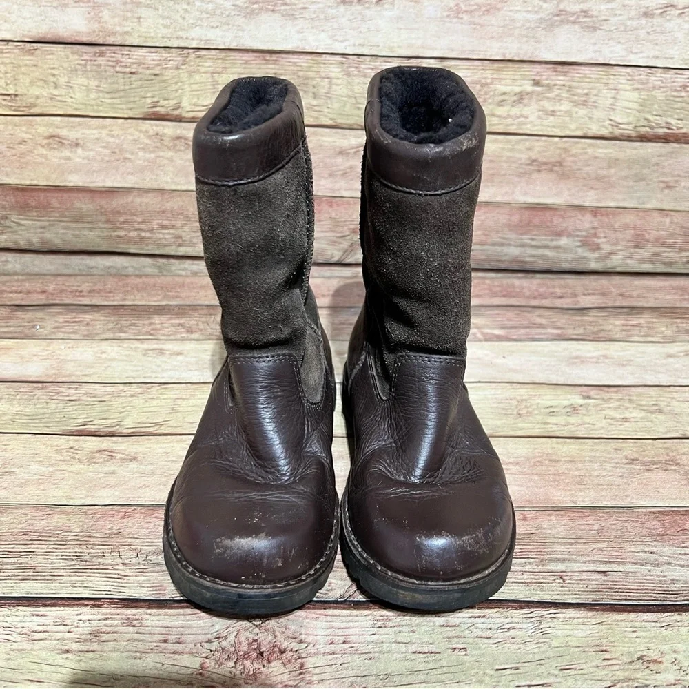 UGG brown leather